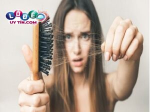 Nằm mơ thấy rụng tóc đánh số gì? Giấc mơ này là điềm tốt hay vận hạn?