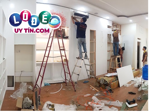 Nằm mơ thấy sửa nhà là điềm báo gì, đánh con gì?